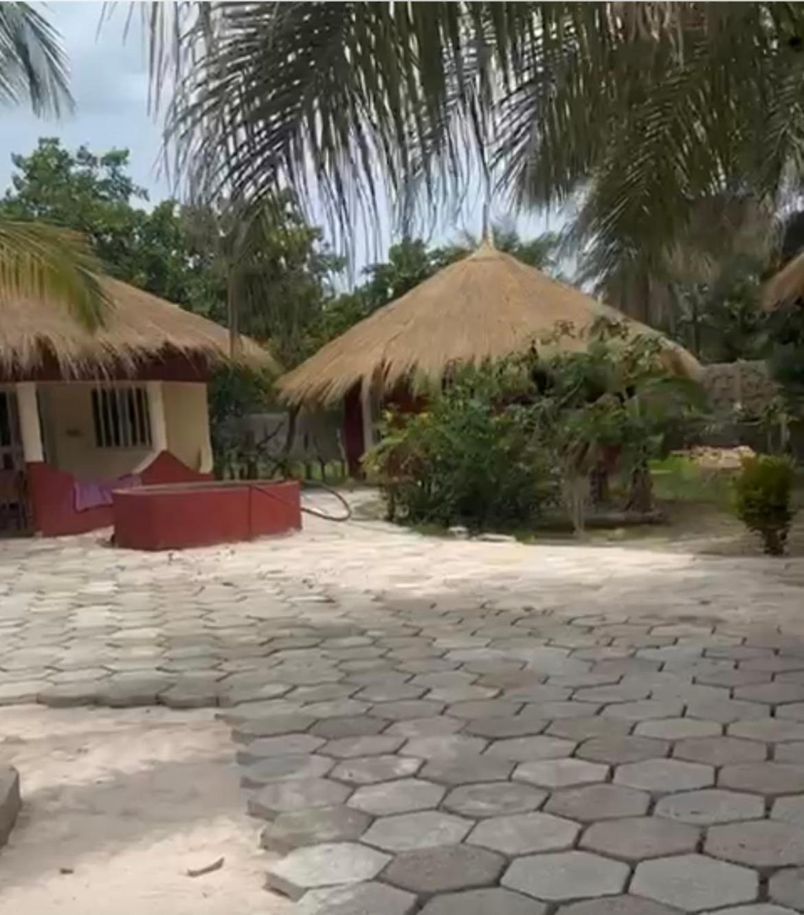 Abene Shudyma Lodge Abeme Экстерьер фото